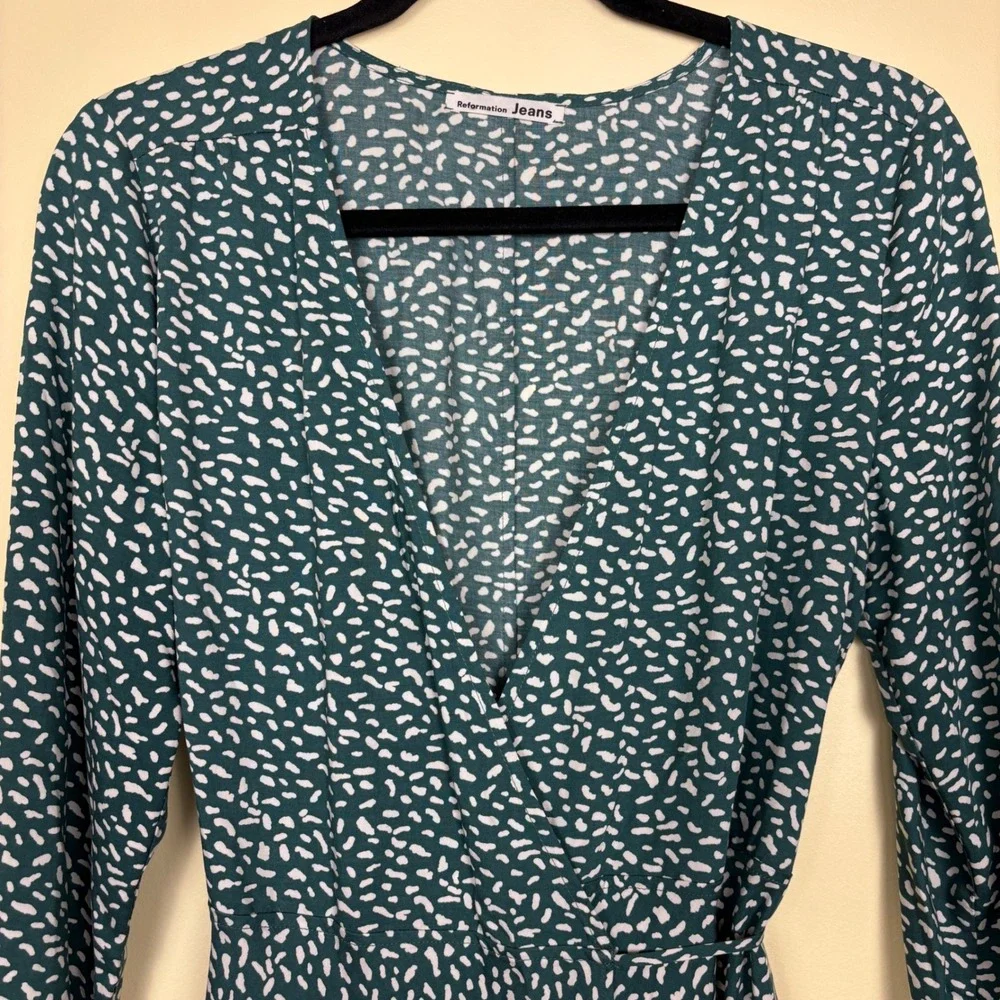 REFORMATION Fuchsia Mini Wrap Dress Green Dot Women‎ Size Medium Long Sleeves